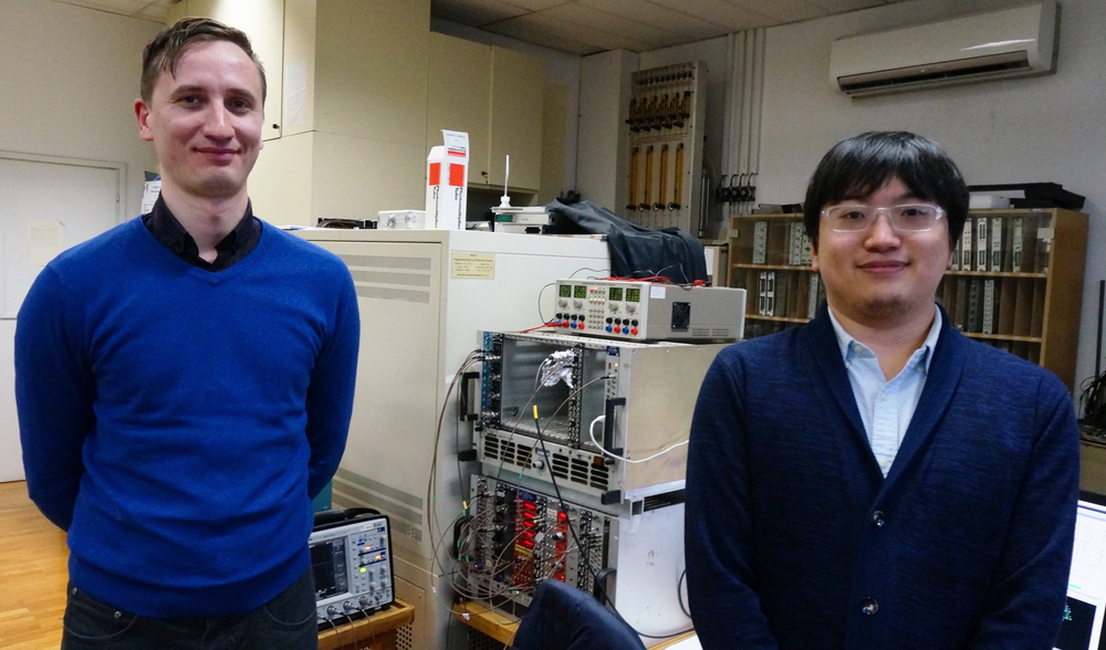 Student exchange is effectively planned between the laboratories 
(Image: by courtesy of Prof. Iijima)