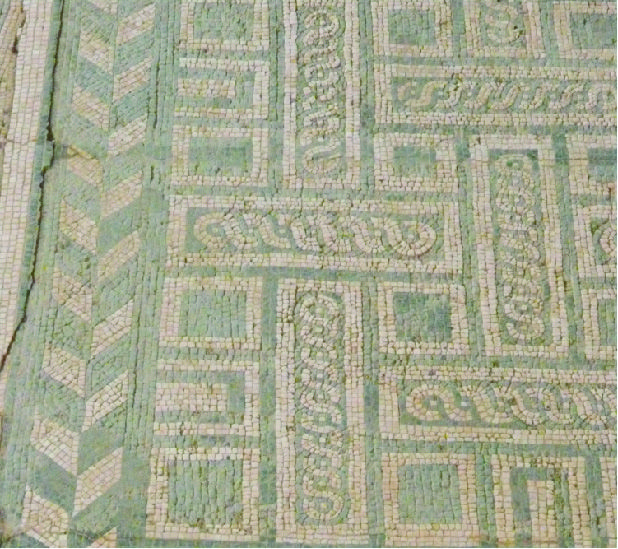 Figure 2: Trivial knots (geometrical pattern).