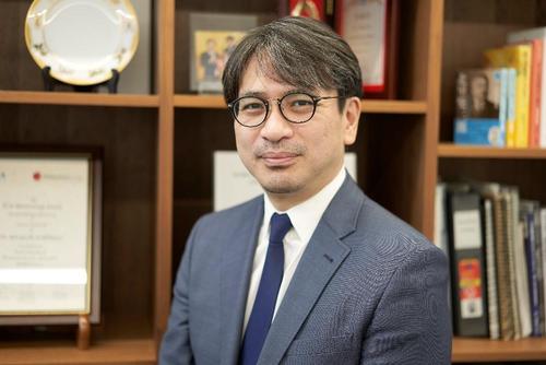 Prof. Hiroyoshi Nishikawa