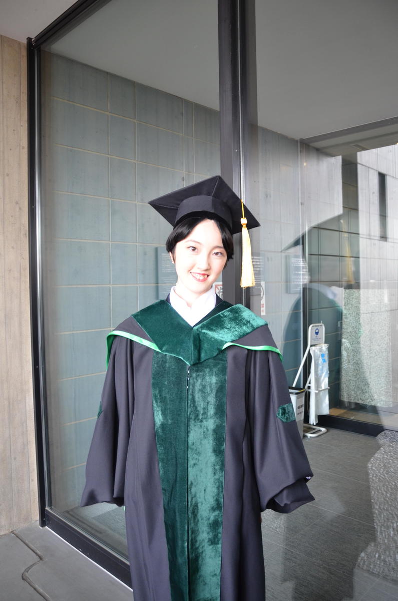 Valedictorian Kotone Nukina graduated from her studies in the School of Letters this spring and is now in the working world.
