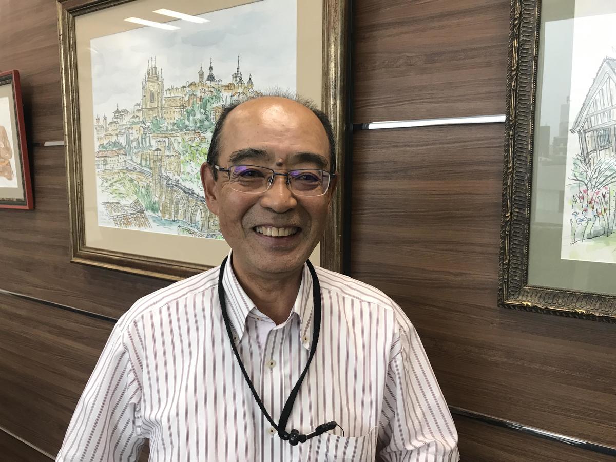 Hideo Kodama at his office, which is decorated with paintings by Meidai Professor Emeritus Keiji Higuchi, Kodama’s own graduate school professor