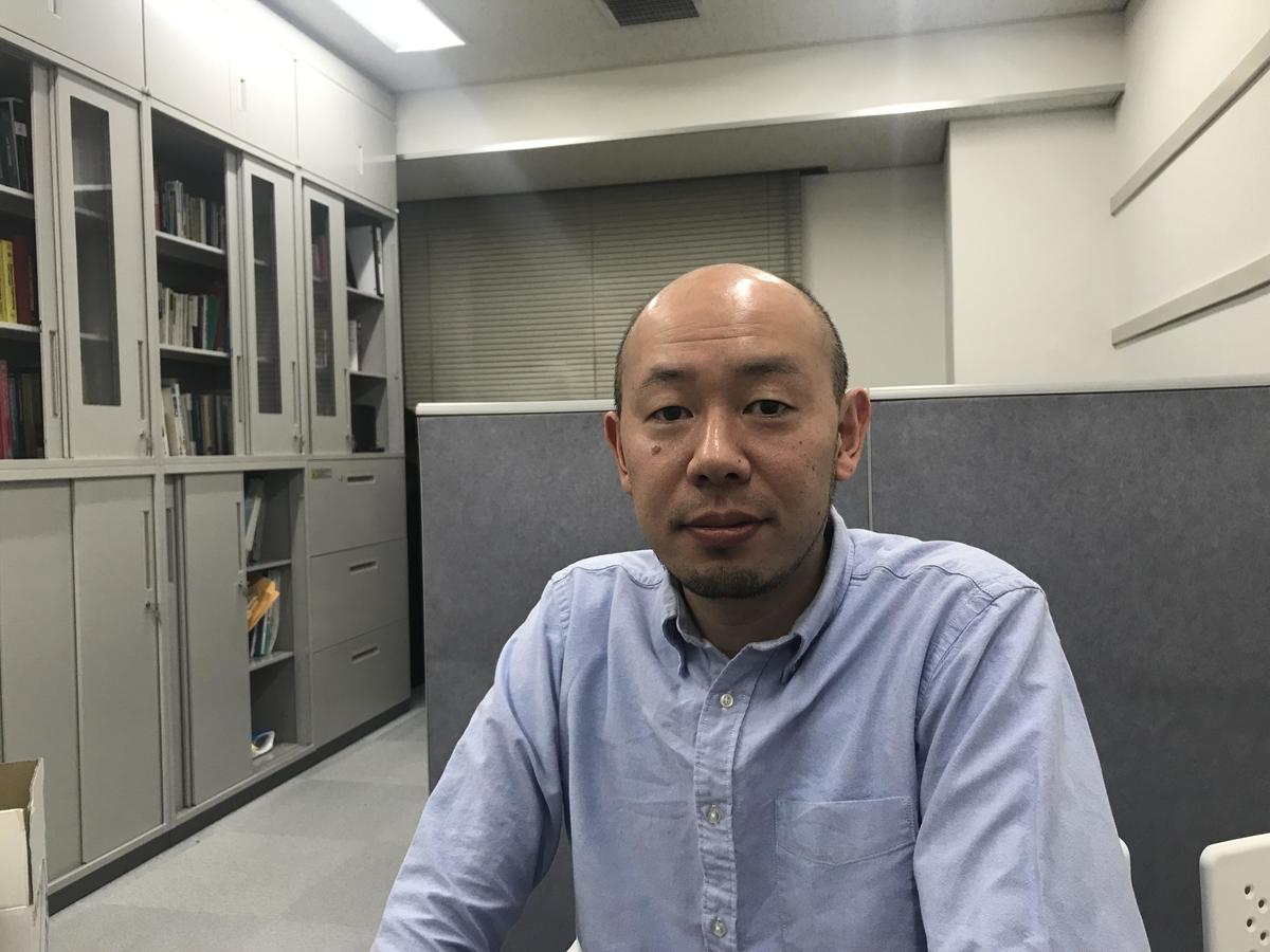 Professor Yoshiaki Kawajiri of Graduate School of Engineering, who specializes in process systems engineering.