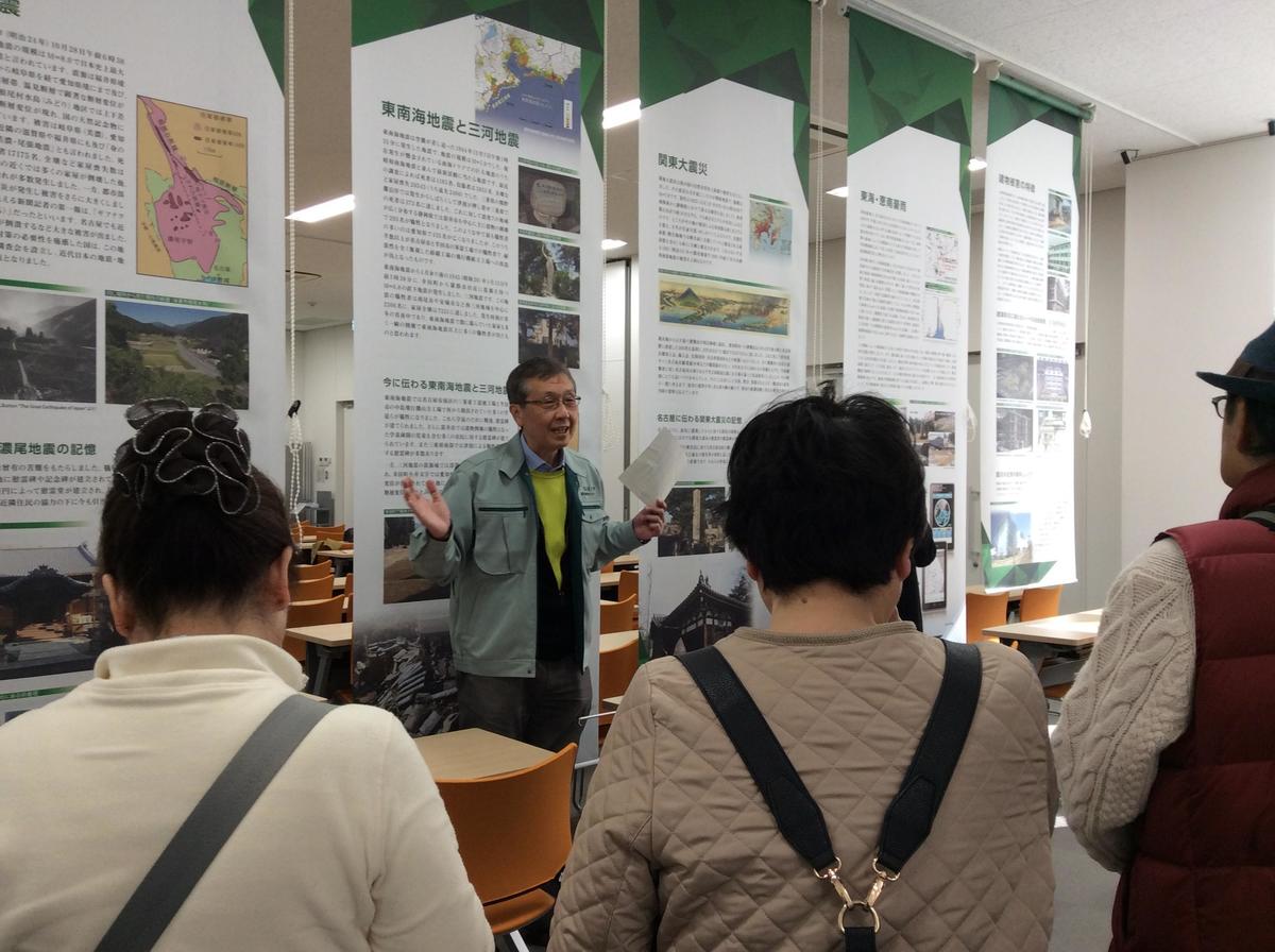 Participants had many questions to ask during the lecture by Prof. Masayuki Takemura (March 11, 2017).