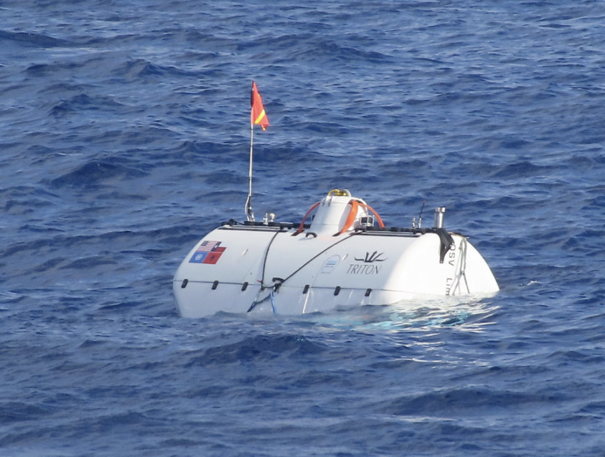 Manned submersible *Limiting Factor*