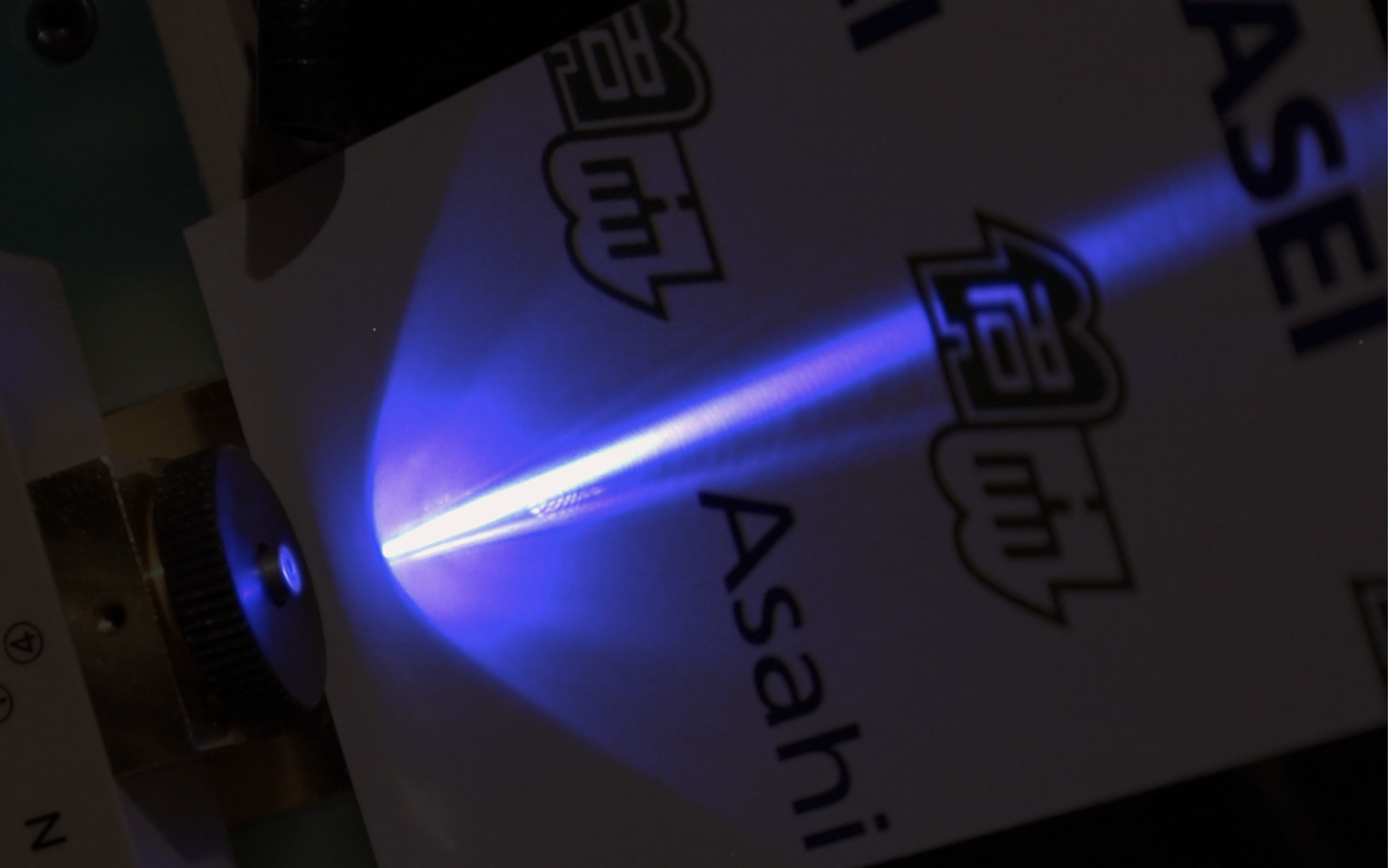 Researchers successfully conducted the world's first room-temperature continuous-wave lasing of a deep-ultraviolet laser diode
(Credit: 2022 ASAHI KASEI CORP. AND NAGOYA UNIVERSITY)