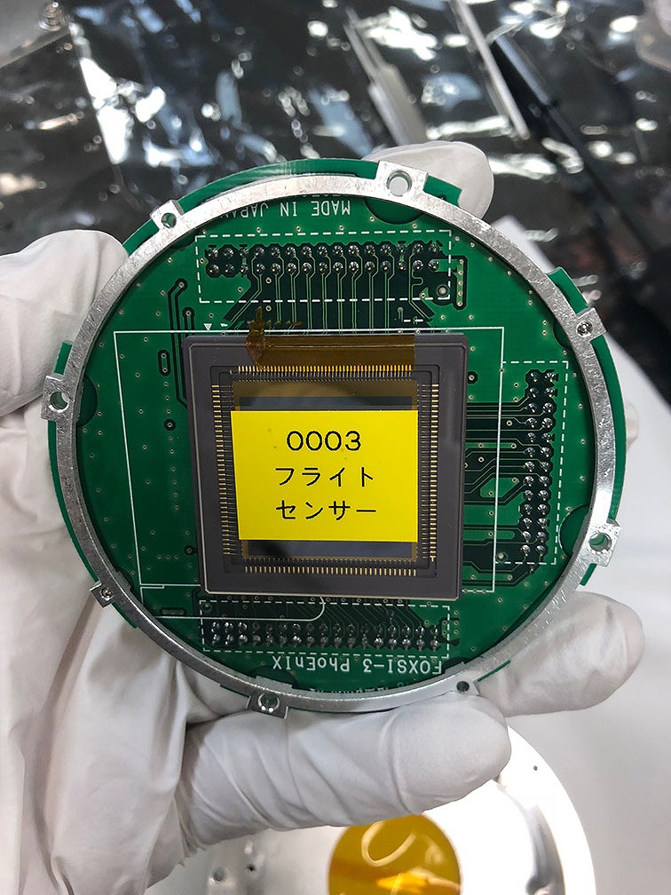 Backside‐illuminated CMOS sensor for soft X-rays. &copy; FOXSI-3 team
