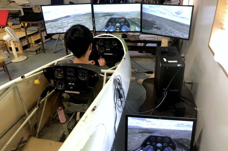 On top of regular flying practice, the simulator allows pilots to practice responding to emergency situations that would be dangerous to attempt in a real aircraft.