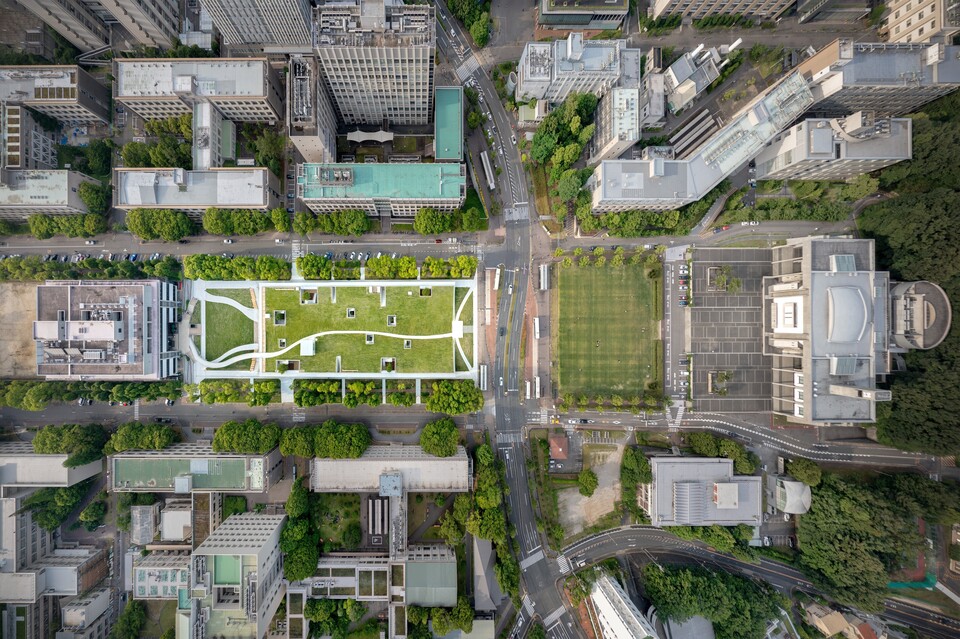 ComoNe (center-left), newly built at the heart of the Higashiyama Campus of Nagoya University. Toyoda Auditorium visible to the right.