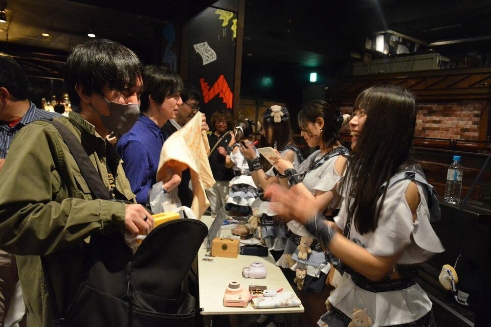 Fans can chat and take photos with the members after the shows.