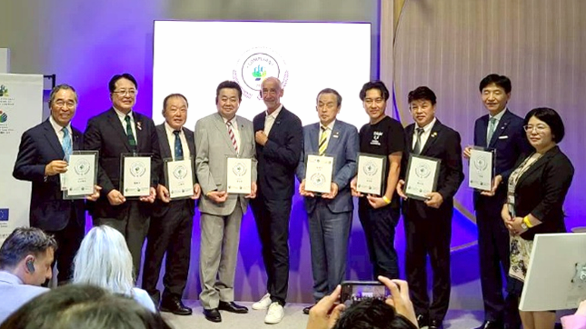 Global Covenant of Mayors awards climate compliance badges to eight Japanese municipalities