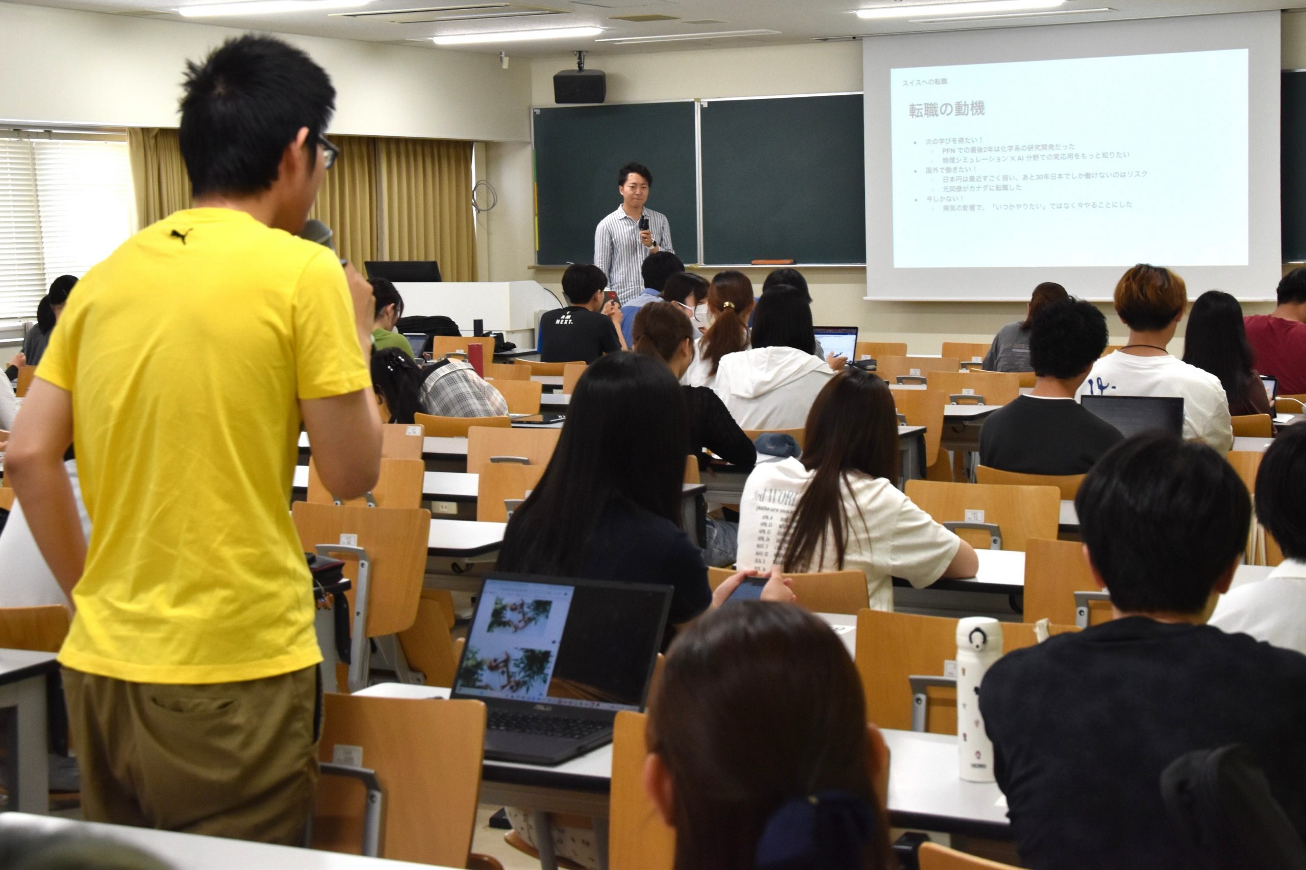 Career development course connects students with diverse alumni experiences