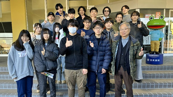 Nagoya University graduate students bring nuclear waste debate to life for high schoolers